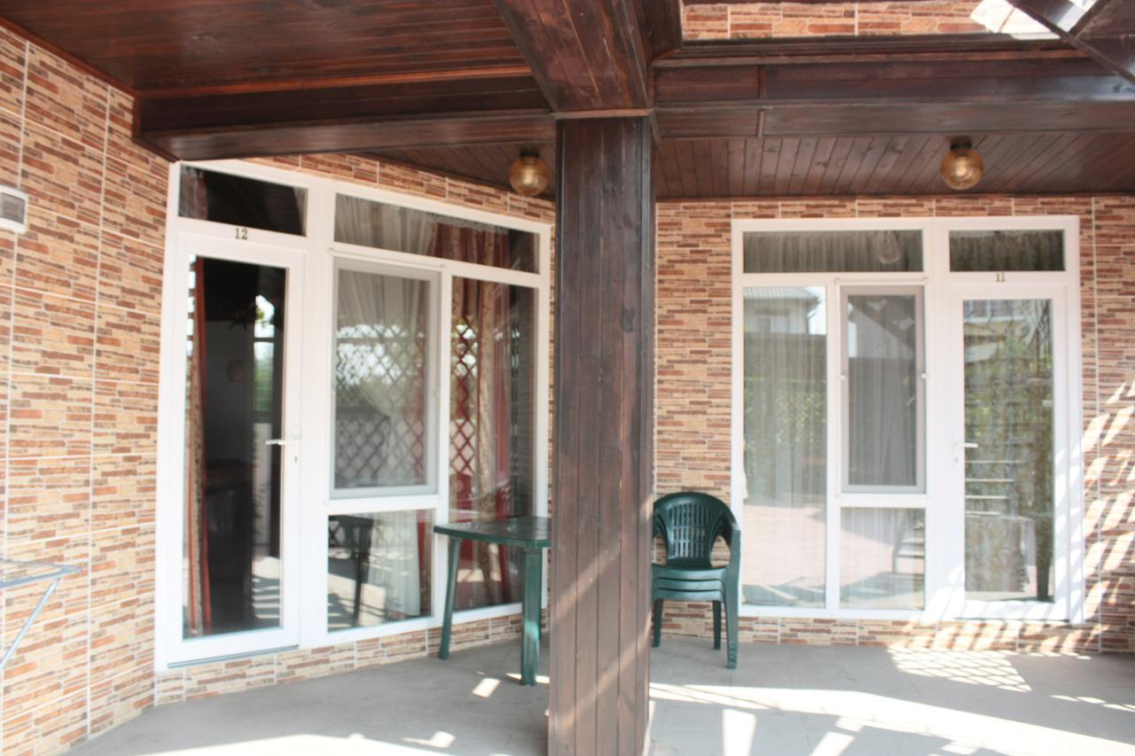 Akvitaniya Mini-Hotel ซาโตกา ภายนอก รูปภาพ