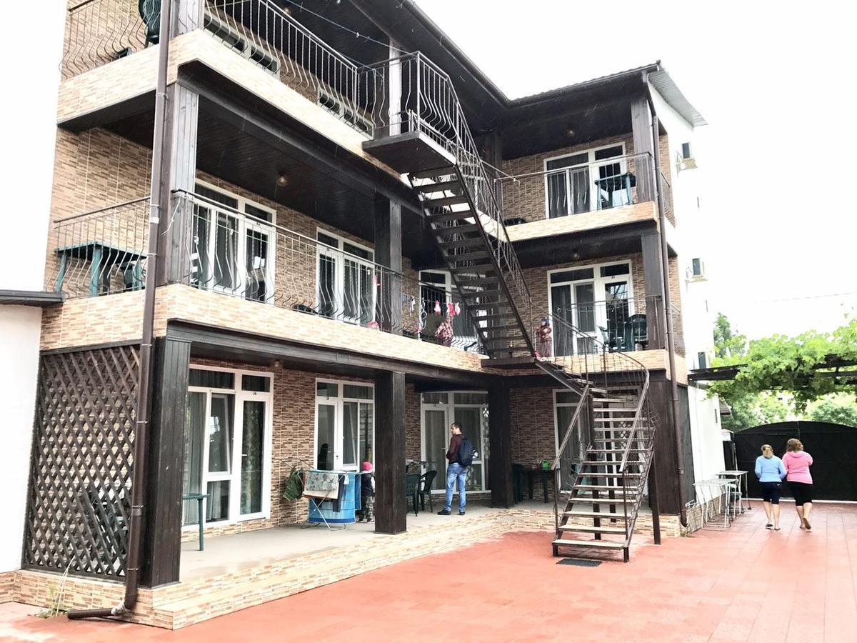 Akvitaniya Mini-Hotel ซาโตกา ภายนอก รูปภาพ